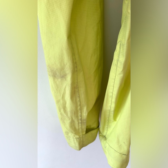 PATAGONIA Torrentshell Rain Jacket | Size Small - Picture 10 of 16